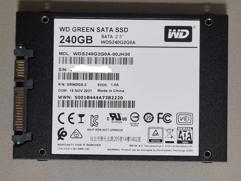 WD 240GB SATA SSD 이미지