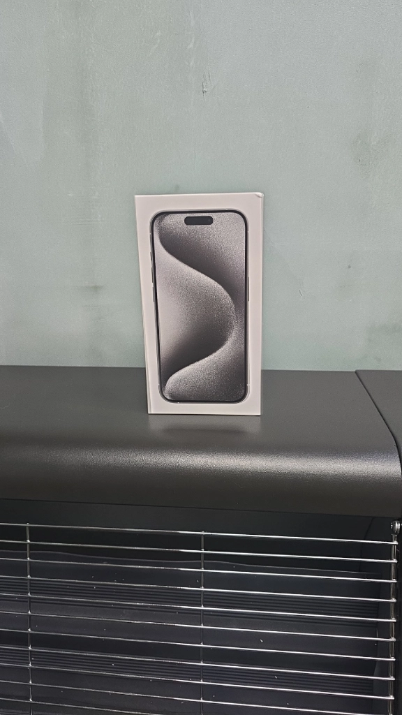 아이폰15 pro 256gb 화이트 새상품급 이미지