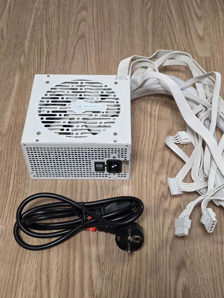 마이크로닉스 Classic II 풀체인지 800W 브론즈 ATX3.1 화이트 파워 판매합니다. 이미지