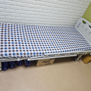 전동 환자용 침대 이미지
