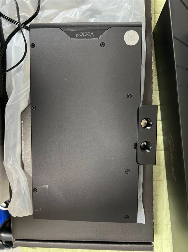 EK 4090 strix 워터블럭 이미지