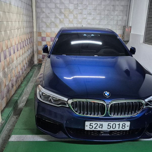 BMW 530i M 스포츠 이미지
