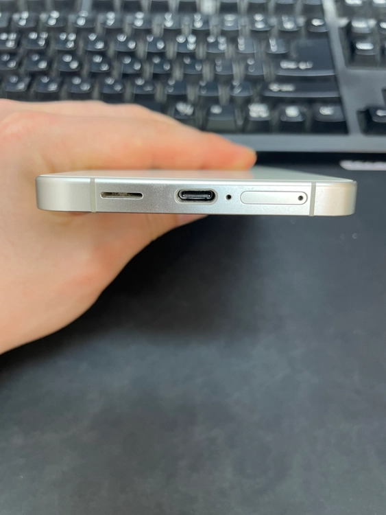 갤럭시S24플러스 옐로우 256GB 무잔상 상태좋은 중고52만2천팝니다 이미지