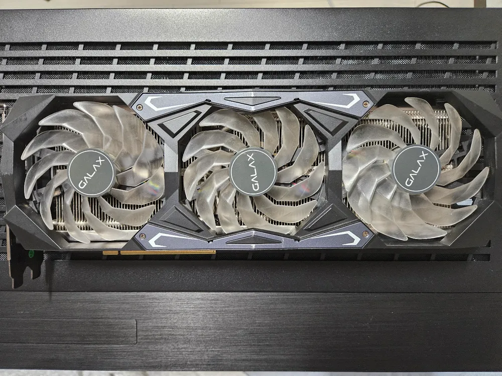 갤럭시 RTX 3070 8GB 이미지