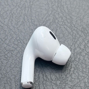 apple 에어팟 프로 2 C타입 왼쪽 유닛 이미지