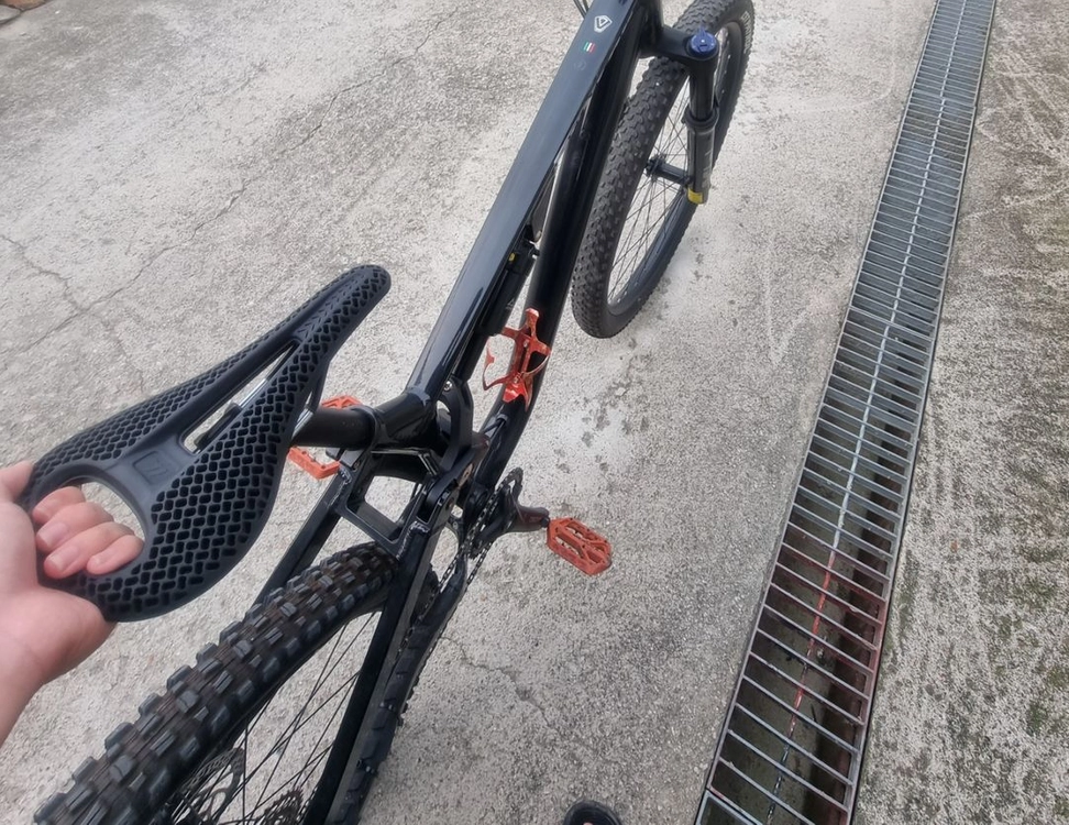 자바 퓨리아3 풀샥mtb - 안심되는 중고거래
