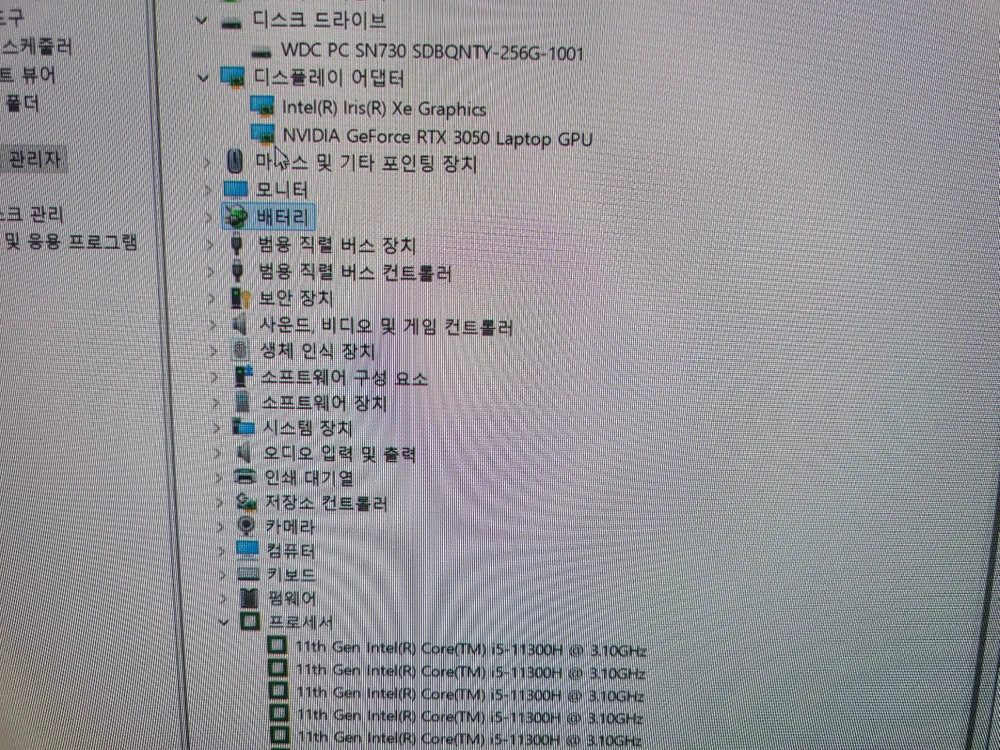 급쳐 15인치 RTX3050 OLED 게이밍노트북팝니다 이미지