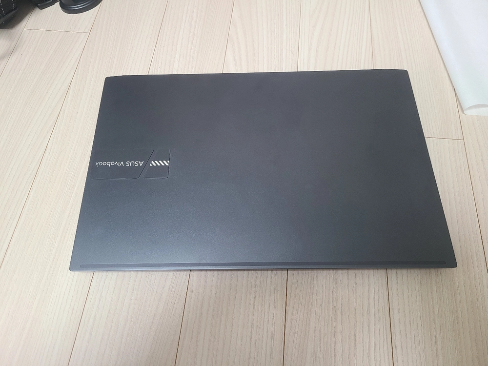 급쳐 15인치 RTX3050 OLED 게이밍노트북팝니다 이미지