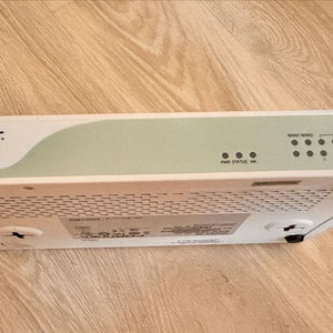Fortinet FortiGate 40C 방화벽 이미지