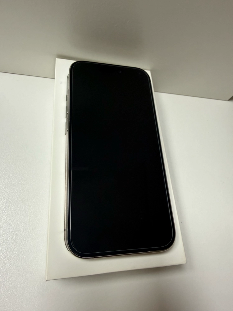 아이폰 15pro 256기가 이미지