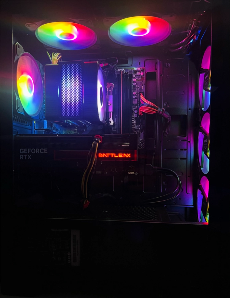 [게이밍 컴퓨터] RTX 5060/9600X/1TB 데스크탑 PC 본체 이미지