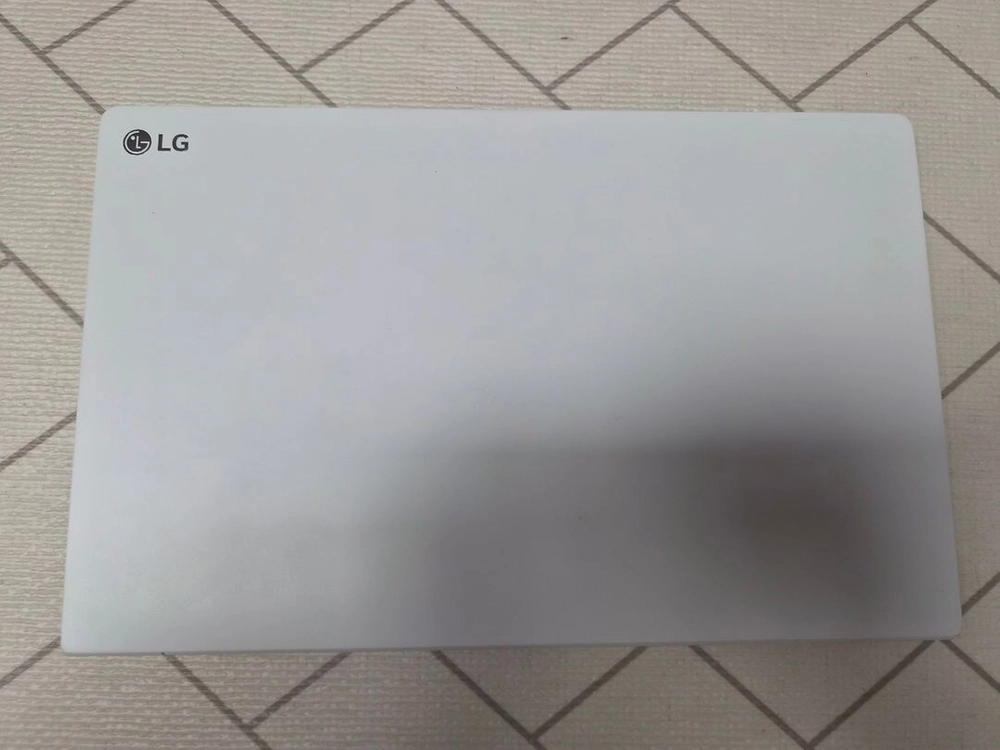 대용량 LG그램 노트북(15.6인치, i7 12램 512SSD) 이미지