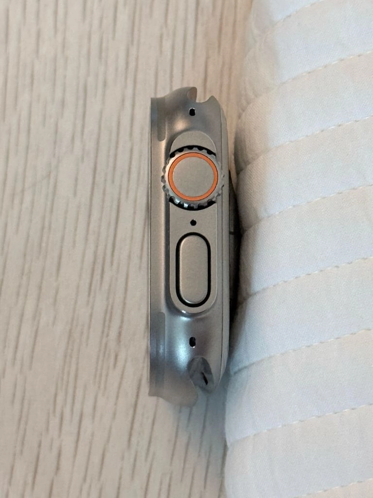 애플워치 울트라2 49mm 네추럴 티타늄 S급 이미지