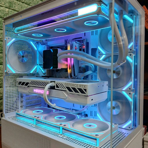 미사용 ) 9800X3D & RTX5080 게이밍 컴퓨터 pc 이미지