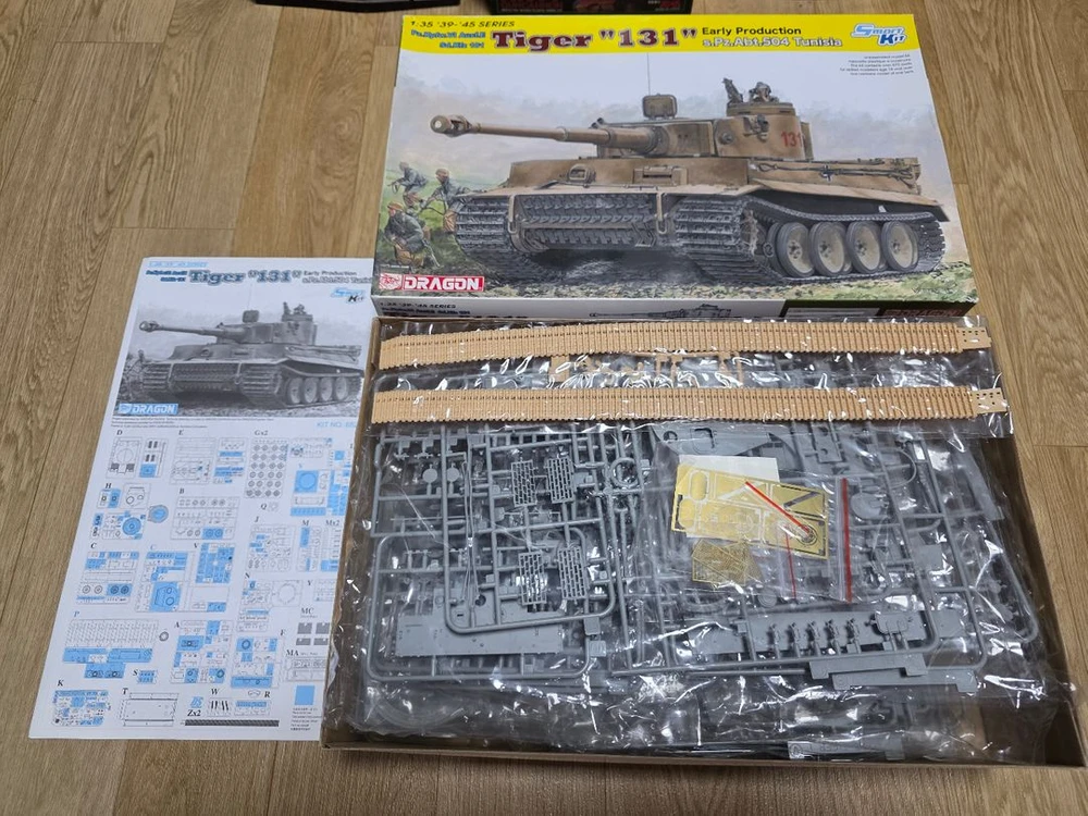드래곤 1/35 타이거 I 131 Early Production 프라모델 이미지