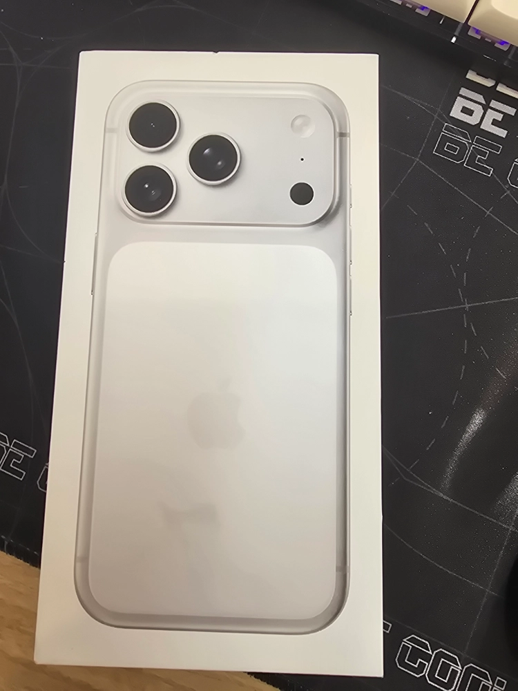 아이폰 17 pro 512GB KT 번호이동 - 안심되는 중고거래