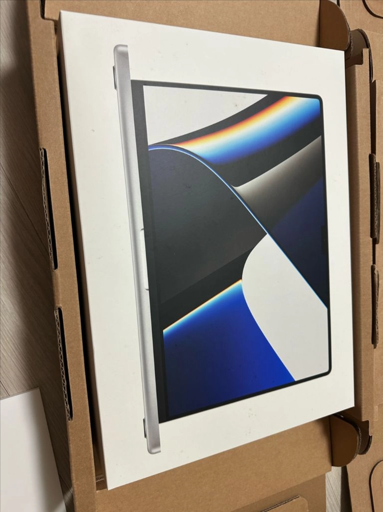 Apple 2021 맥북프로 16, 실버, M1 Pro 10코어, 1024GB,32GB, 이미지