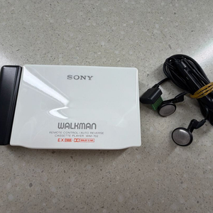 Sony WM-702 워크맨 카세트 플레이어 이미지
