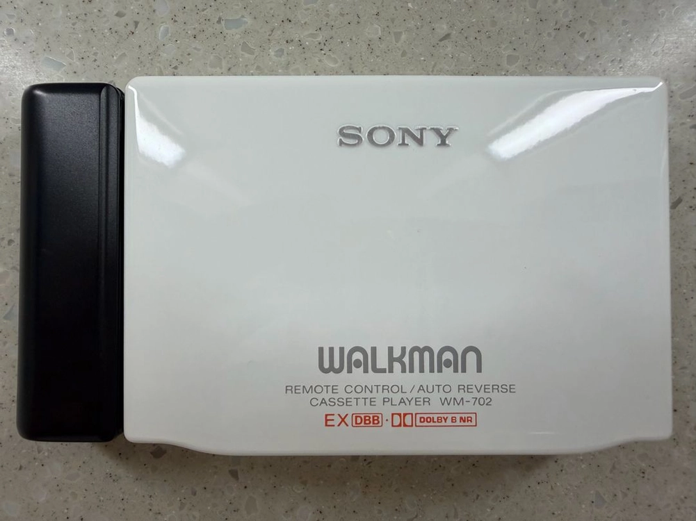 Sony WM-702 워크맨 카세트 플레이어 이미지