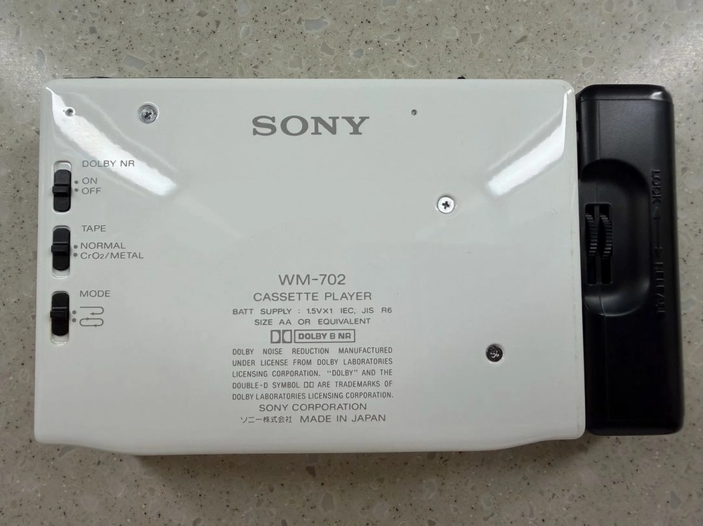 Sony WM-702 워크맨 카세트 플레이어 이미지