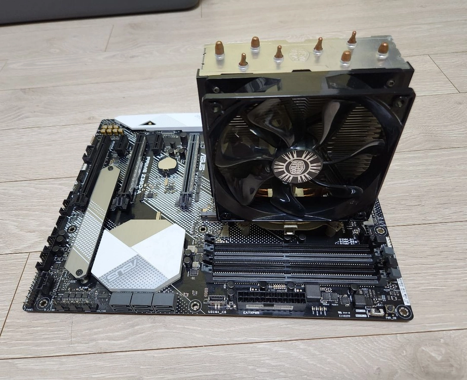 i9 9900KF + Z390 팔아요 이미지