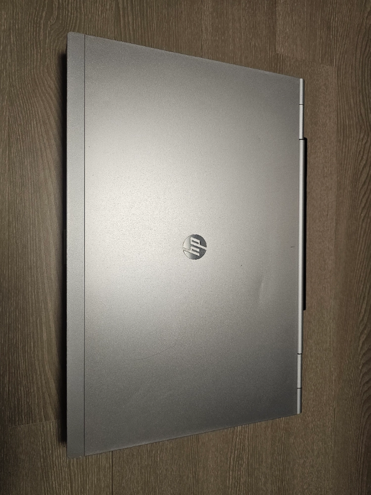 HP 8560P 부품용 노트북 이미지