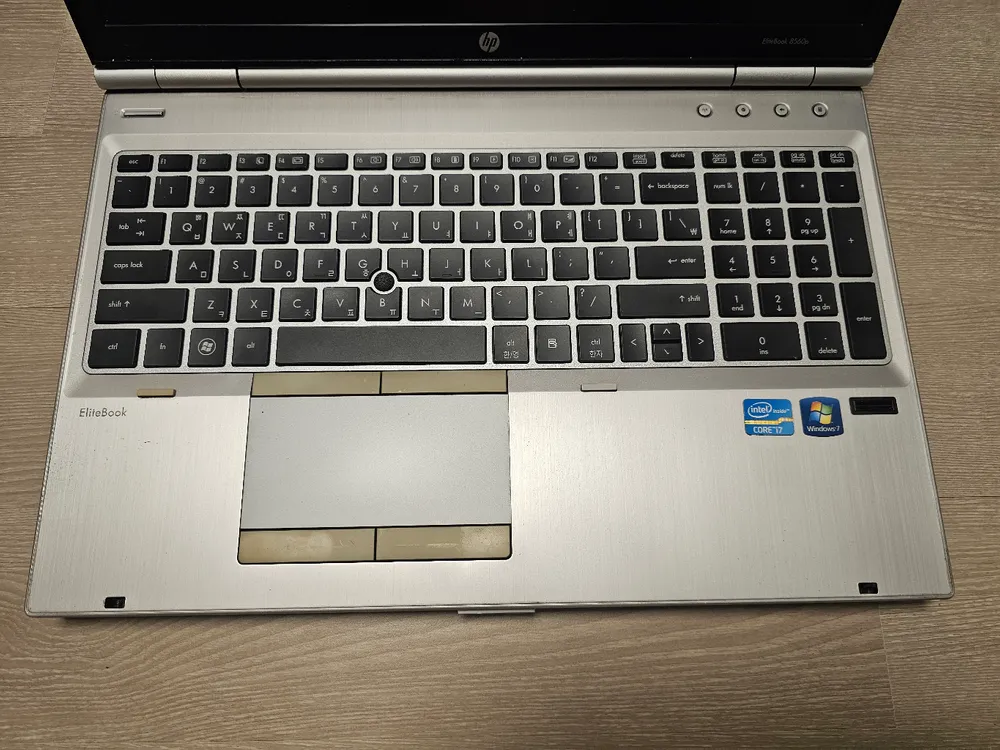 HP 8560P 부품용 노트북 이미지