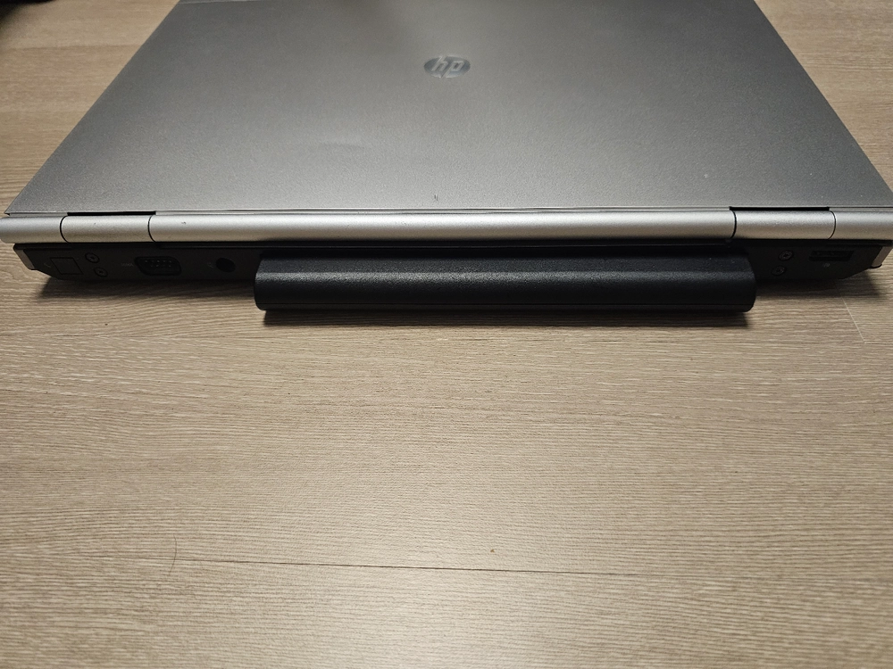 HP 8560P 부품용 노트북 이미지