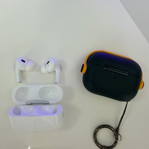 에어팟 프로2 AirPods Pro2 8핀 케이스포함 이미지