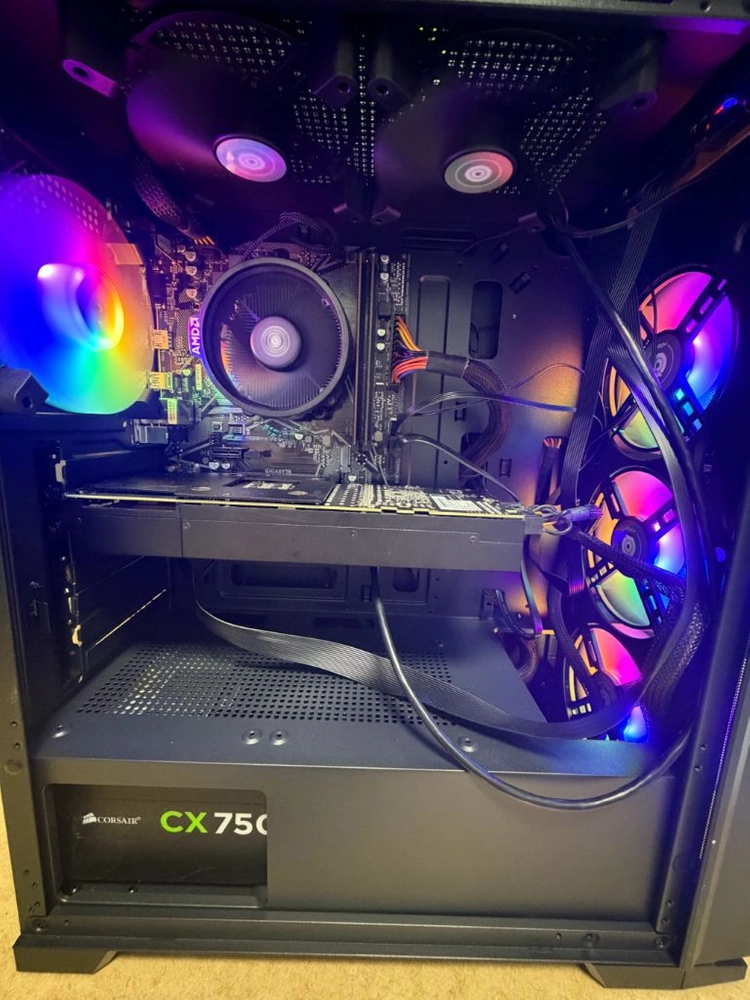 라이젠 5600 RTX 3080 게이밍 컴퓨터 본체 PC 이미지