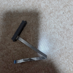 asus 게이밍노트북 sata 케이블 이미지