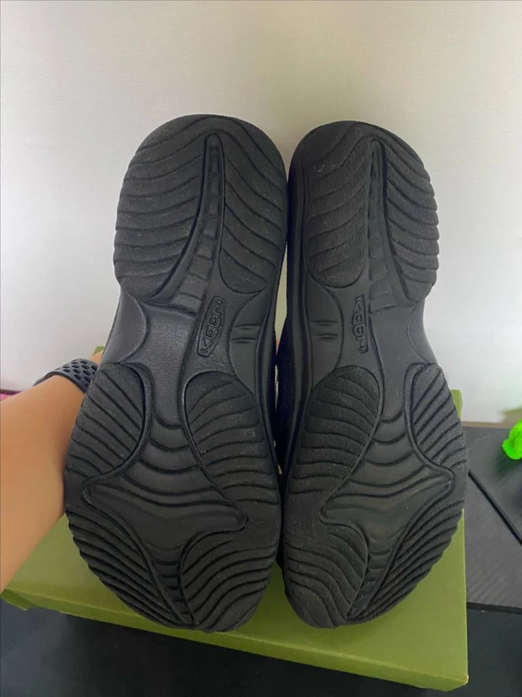 [KEEN] 킨 X S2W8 와이메아 블랙 260사이즈 이미지