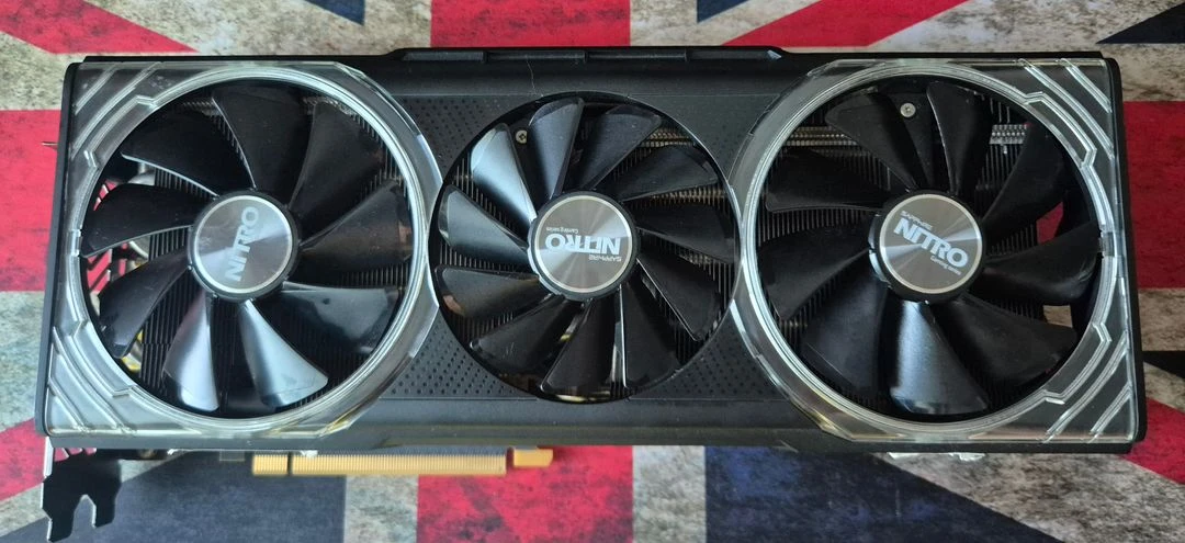 사파이어 rx vega64 리미티드 에디션 팝니다 이미지