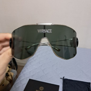 베르사체 선글라스 VE2268 이미지