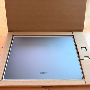 (S급) 갤럭시북6 프로 최상위 모델 NT960XJG-KD72G