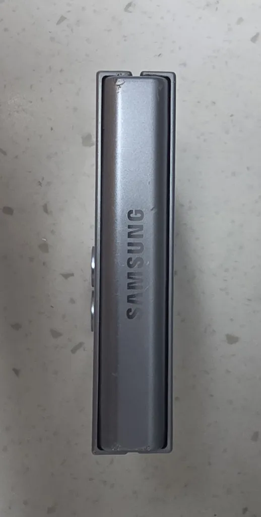 삼성전자 갤럭시 Z플립6 블루 256GB 이미지