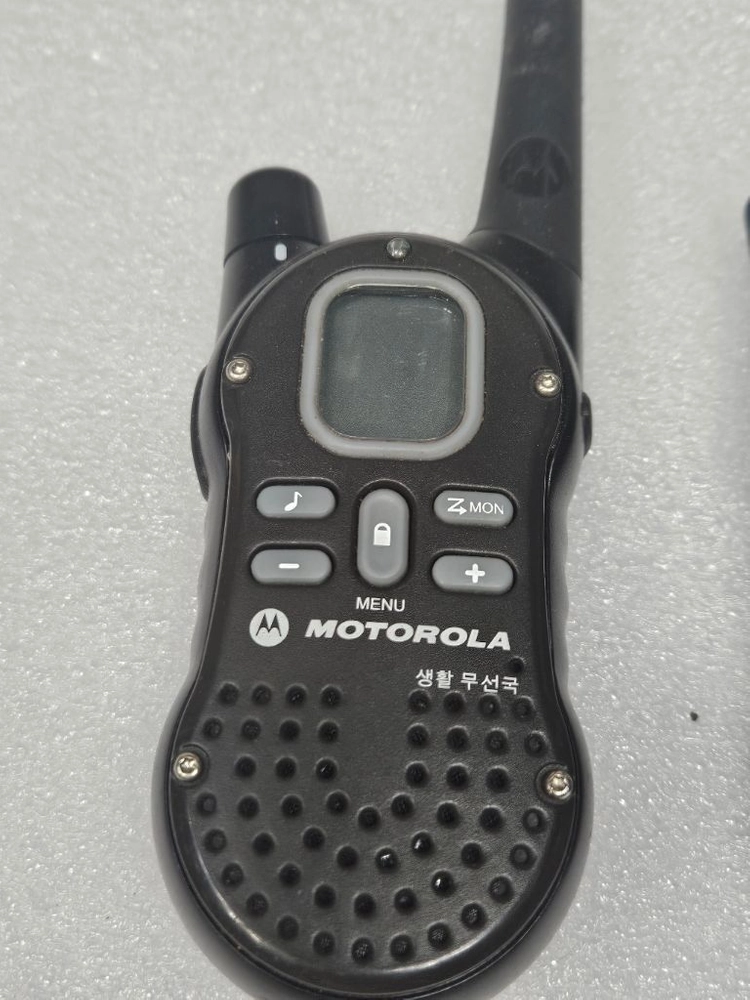 부품용 모토로라 무전기 2개 입니다 이미지