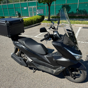 혼다 pcx125 25년 abs 짧은키로수 판매합니다 이미지