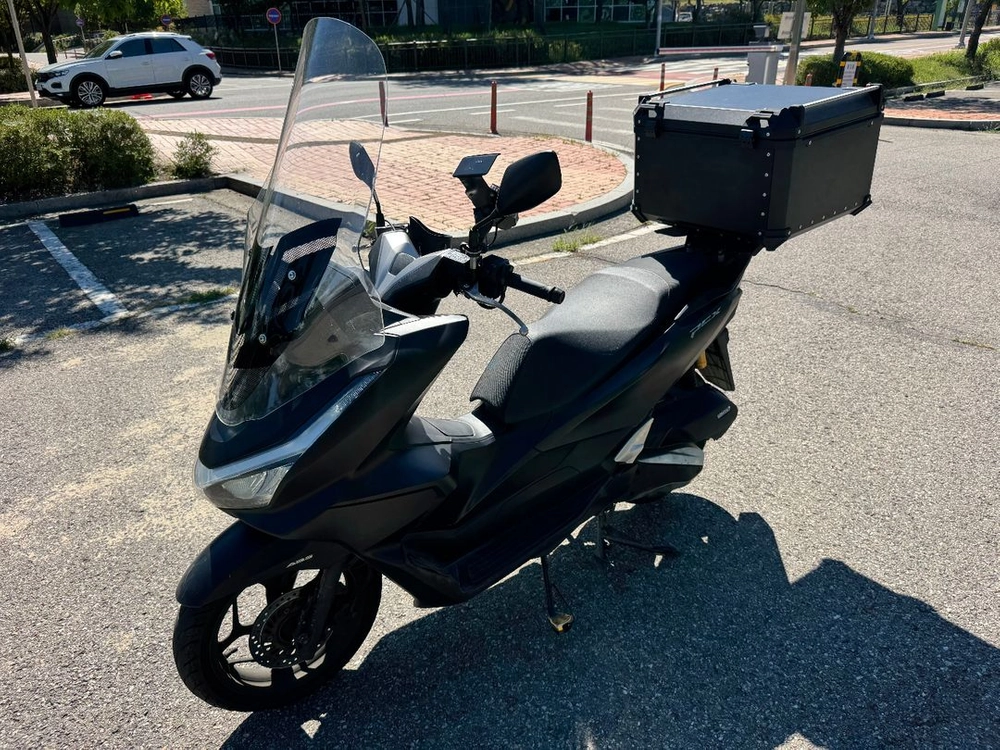 혼다 pcx125 25년 abs 짧은키로수 판매합니다 이미지