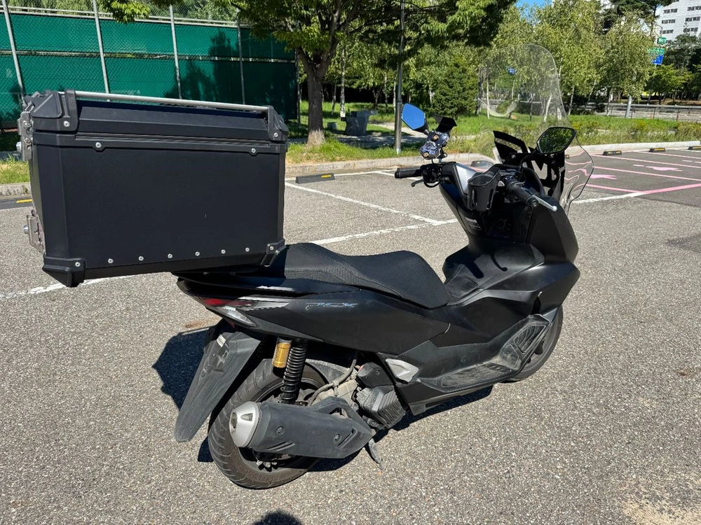 혼다 pcx125 25년 abs 짧은키로수 판매합니다 이미지