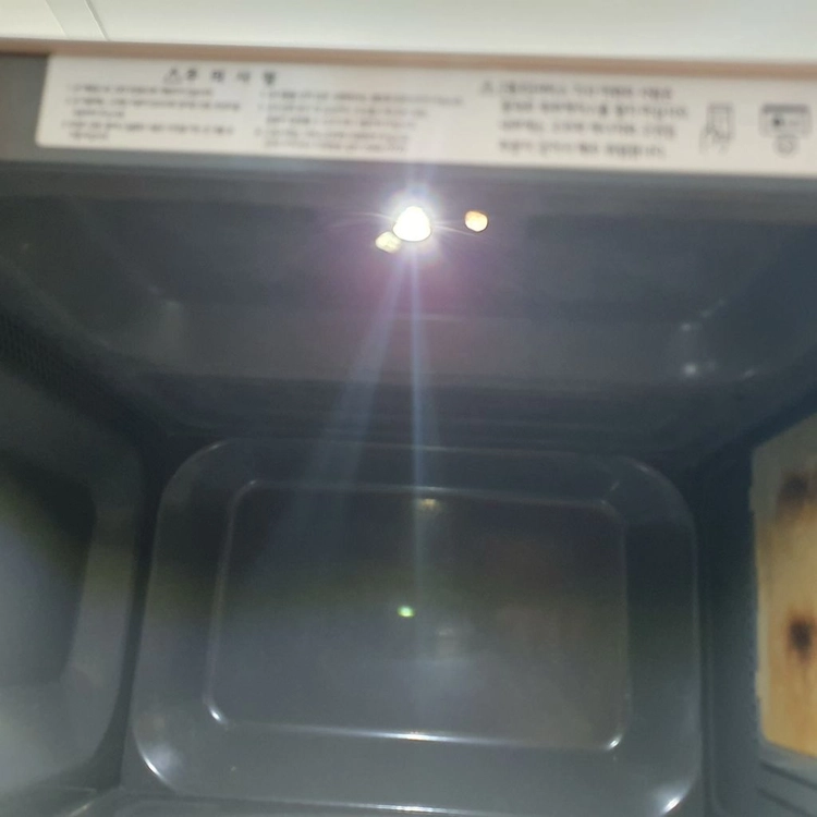 LG 오브제컬렉션 전자레인지 MWJ25P 핑크 오븐 전자렌지 에어프라 엘지 20리터 용량에 1570W의 강력한 성능 이미지