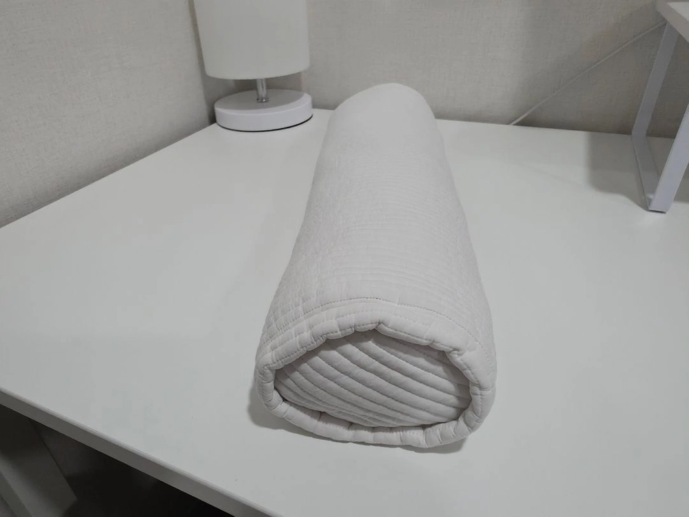 즐잠 원형 경추베개 편백큐브 목침 피그먼트 화이트 이미지