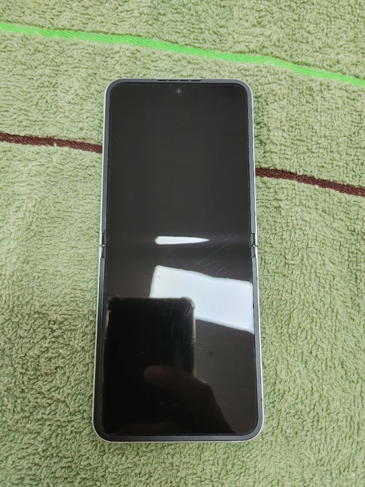 정상해지 S급 ㅡ 갤럭시 Z플립6 256GB 이미지