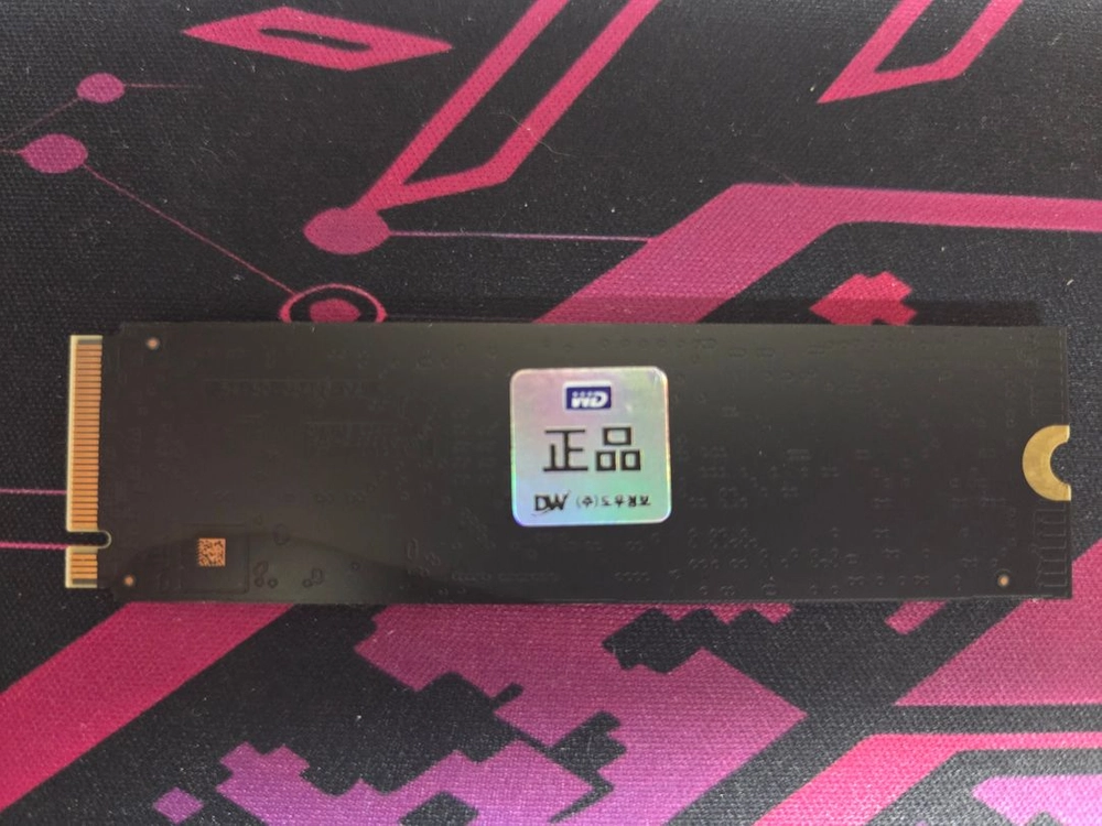 WD BLACK SN750 NVMe SSD 1TB 이미지