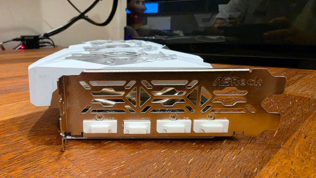 ASRock RX 7600 8GB 그래픽카드 이미지