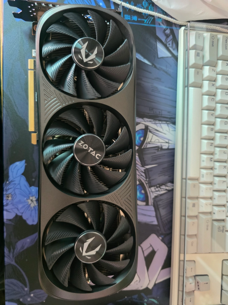ZOTAC GAMING GEFORCE RTX 4080 SUPER 16GB TRINITY BLACK ED 이미지