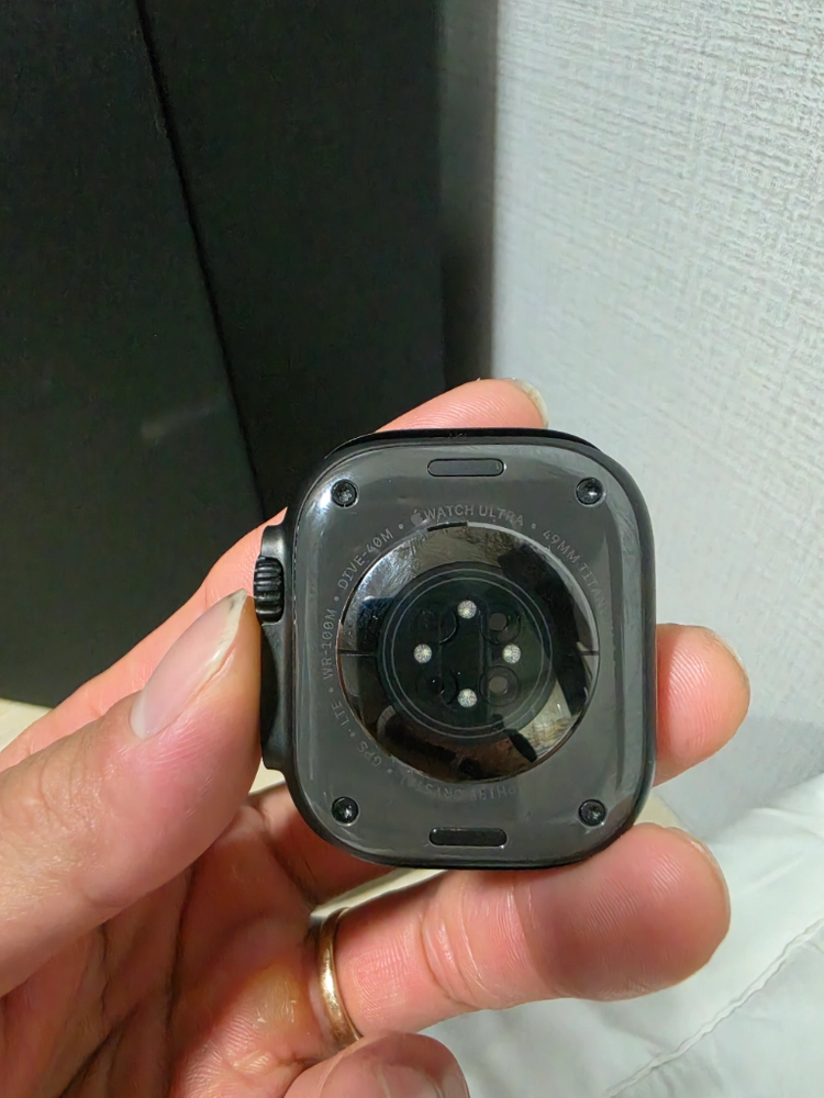 애플워치 울트라2 블랙 티타늄 49mm 셀룰러 이미지
