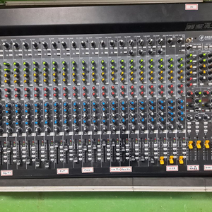Mackie 2404VLZ4 믹서기 이미지
