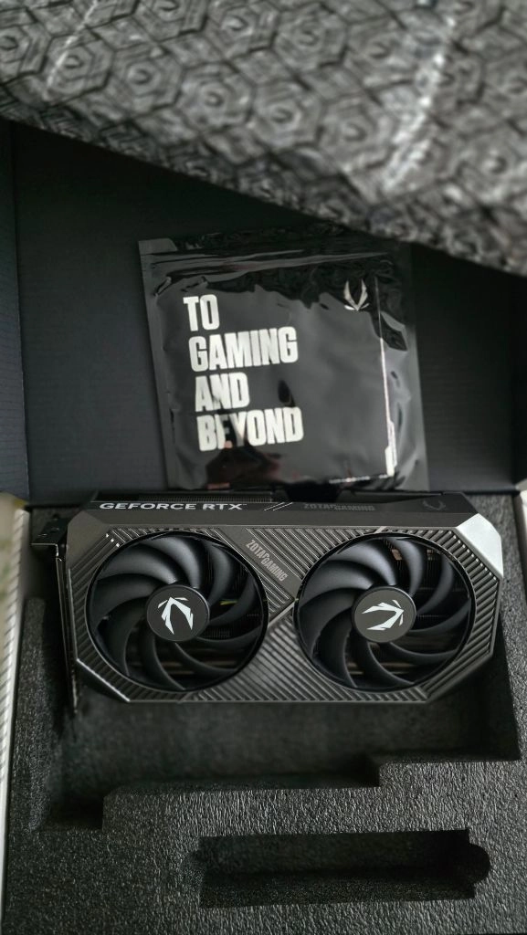 조텍 RTX 5060 Ti 16GB 판매합니다. 이미지