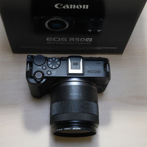캐논 R50V 14-30mm 렌즈킷 이미지